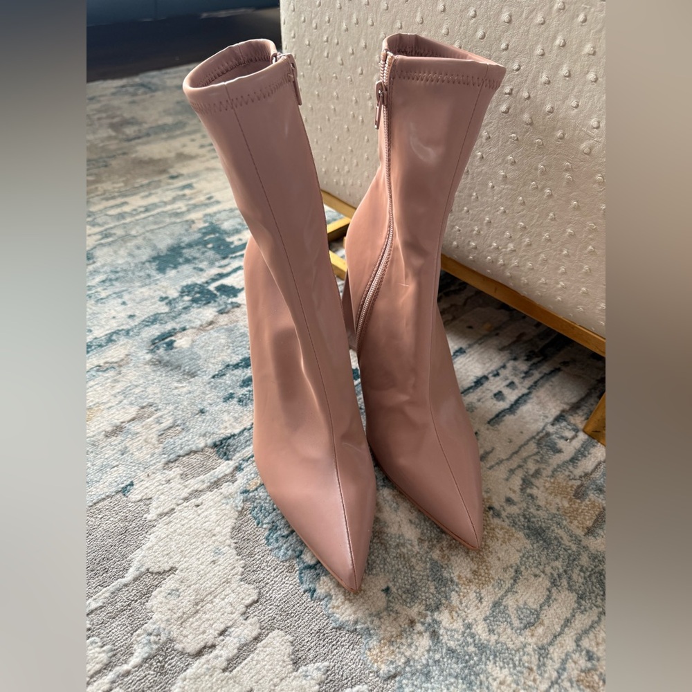 Steve Madden Blush Heeled Boots
